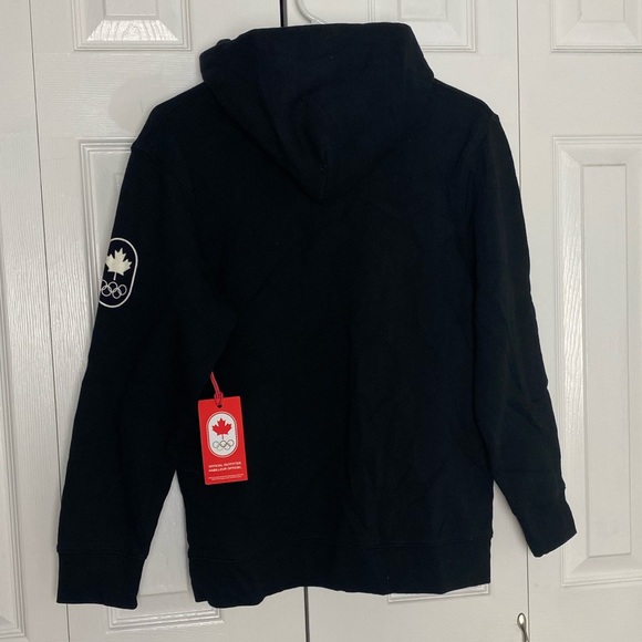 Hudson’s Bay Canada Jacket (size 14/16) - Picture 3 of 9